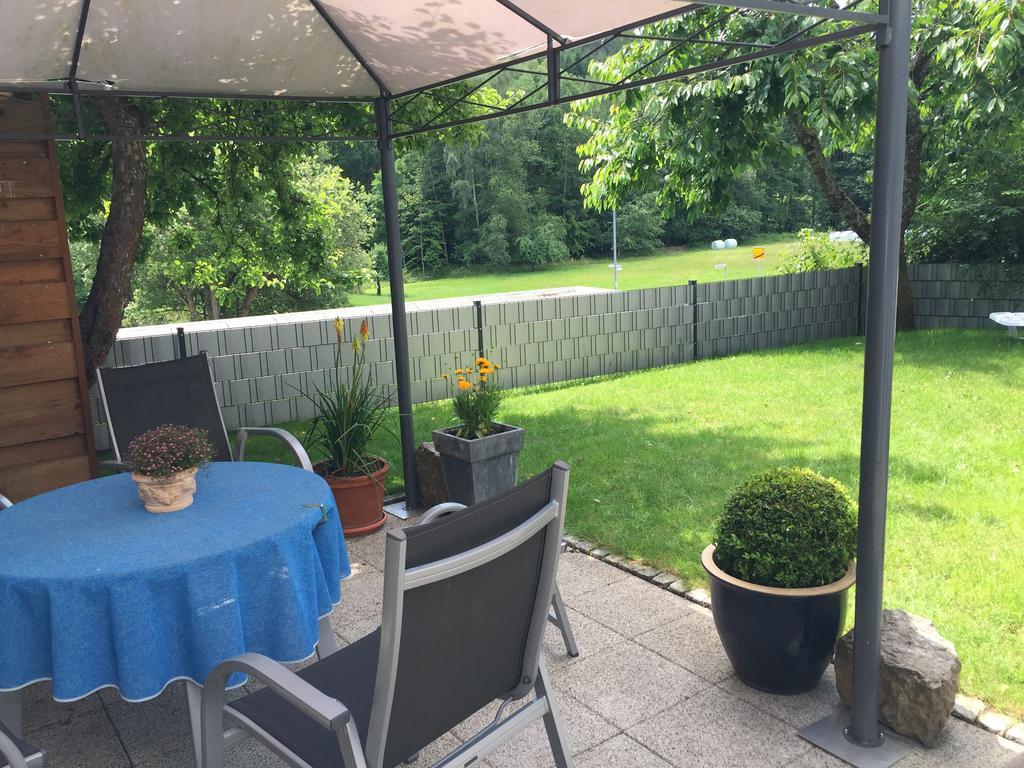 Pension-Ferienwohnung Liesbachtal Direkt Am Waldrand Bayerische Rhoen Schönau an der Brend Eksteriør bilde